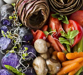 Артишоки и фиолетовый картофель по-каталонски