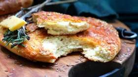 Рецепты с твёрдыми сырами, яйцом и кунжутом