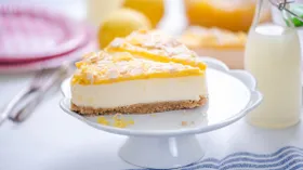 Какой сыр лучше всего использовать для чизкейка — рассказала Алена Спирина