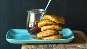 Рецепты со сливочным маслом, мёдом и творогом