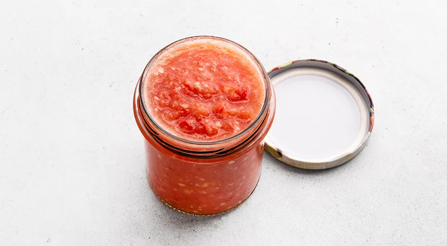 Острый Горлодер из помидоров с чесноком на зиму