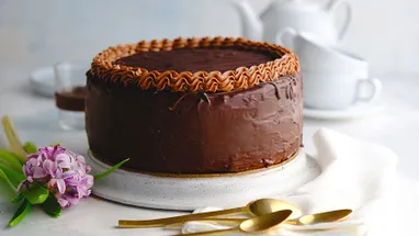 Шоколадные рисунки на торте - Все о шоколаде