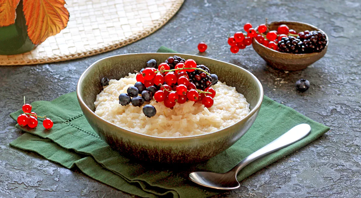 Классическая рисовая каша на молоке