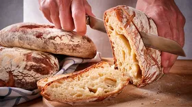 Российские ученые создали хлеб для диабетиков, детей и жителей Арктики