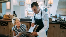 Главные тренды в ресторанном меню: как оформлять и какие блюда на пике популярности