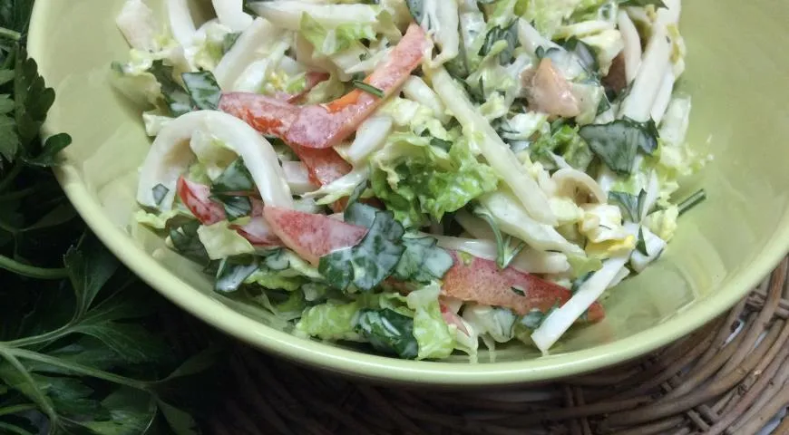 Постный салат с кальмарами , пошаговый рецепт с фото от автора Полежаева Анна-София на ккал