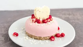 Рецепты с ягодами, сливками и сухофруктами