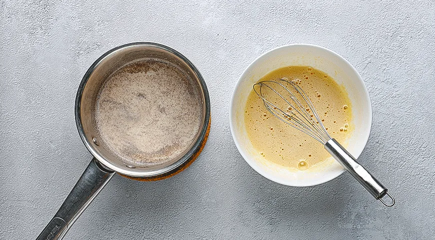 Банановый десерт  с карамелью