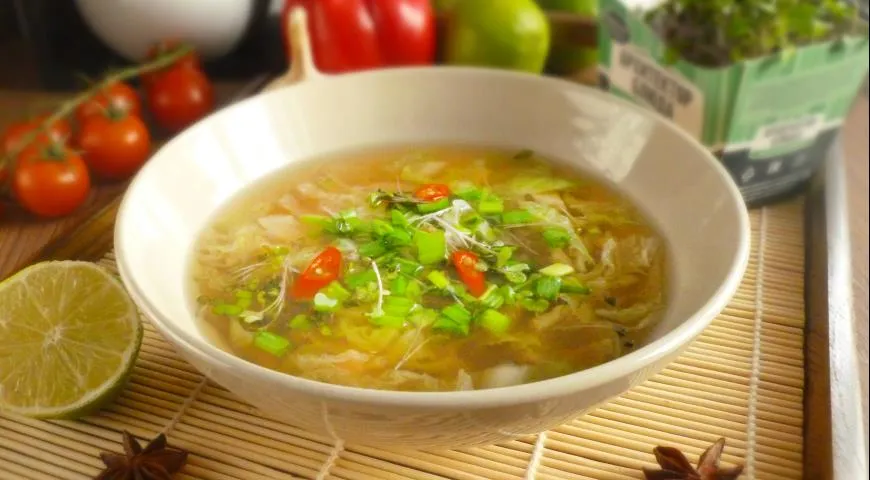 Азиатский овощной бульон с лимонным сорго, рецепт