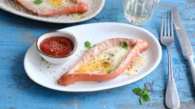 Простые рецепты с сырами и сосисками