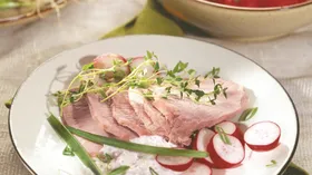 Рецепты с кисломолочными продуктами, мясом и редисом