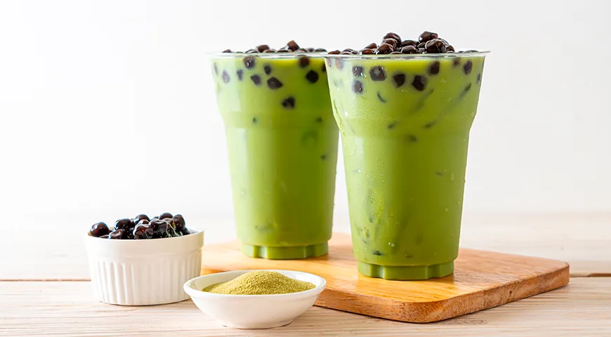 Молочный бабл-ти с чаем матча