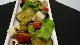 Рецепты с молочной продукцией, черри и оливками