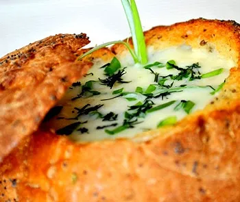 Суп-пюре на курином бульоне с картошкой