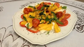 Рецепты с молочной продукцией, салатом и черри