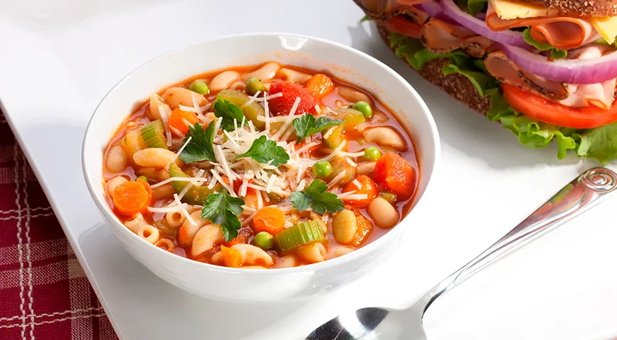 Рецепт овощного супа «минестроне»