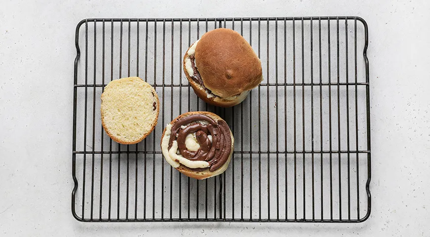 Кулич с начинкой