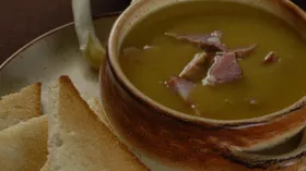 Рецепты с пастой, соусом томатным и бобовыми