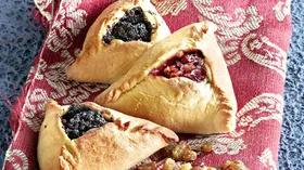 Рецепты с вишней, молоком и изюмом