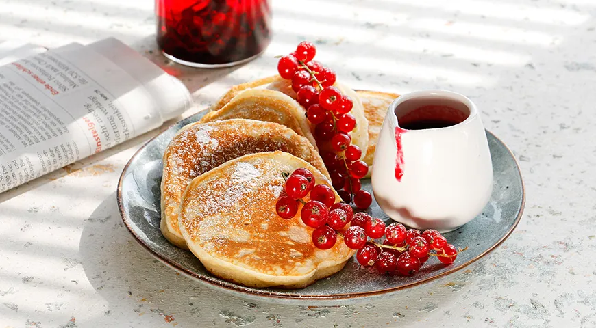 Рецепт пышных оладьев на сметане