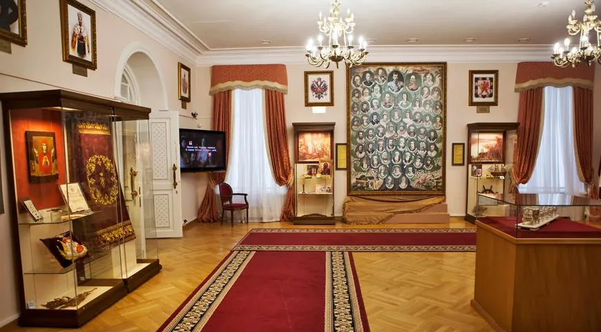 Губернаторский дом, в котором жила семья последнего русского императора Николая II во время ссылки
