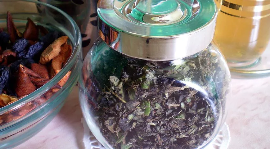 Готовим травяной ферментированный чай Ароматы лета