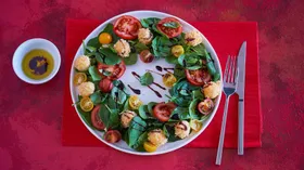 5 красивых вкусных салатов к любому празднику