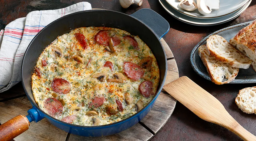 Яичница с колбасой и сыром – пошаговый рецепт приготовления с фото