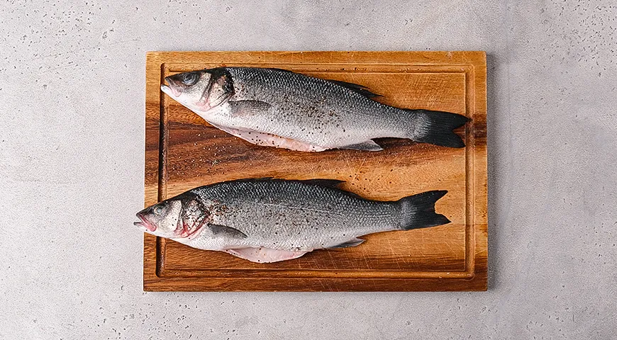 Сибас на гриле с кокосом и лемонграссом