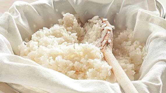 Как варить клейкий тайский рис
