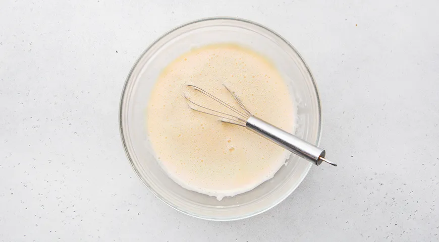 Заварные блины на молоке и кипятке