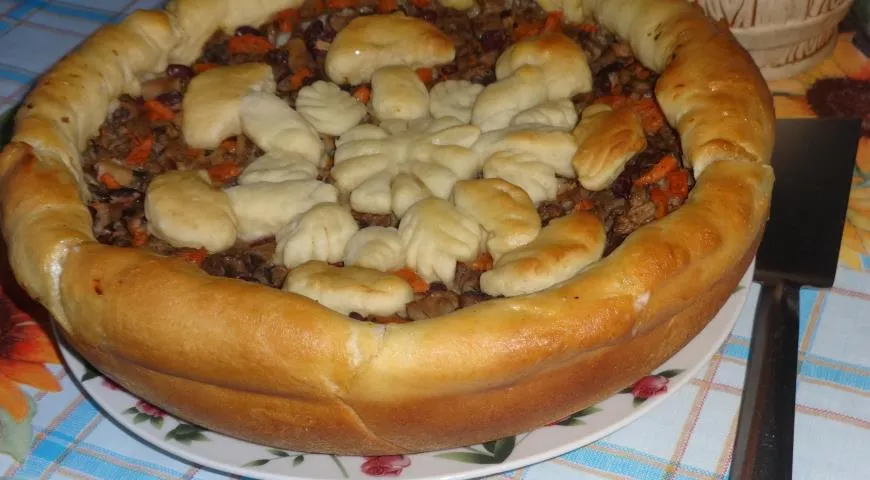 Готовим пирог с грибами и фасолью