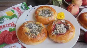 Плюшки с джемом Махеев под маковой посыпкой