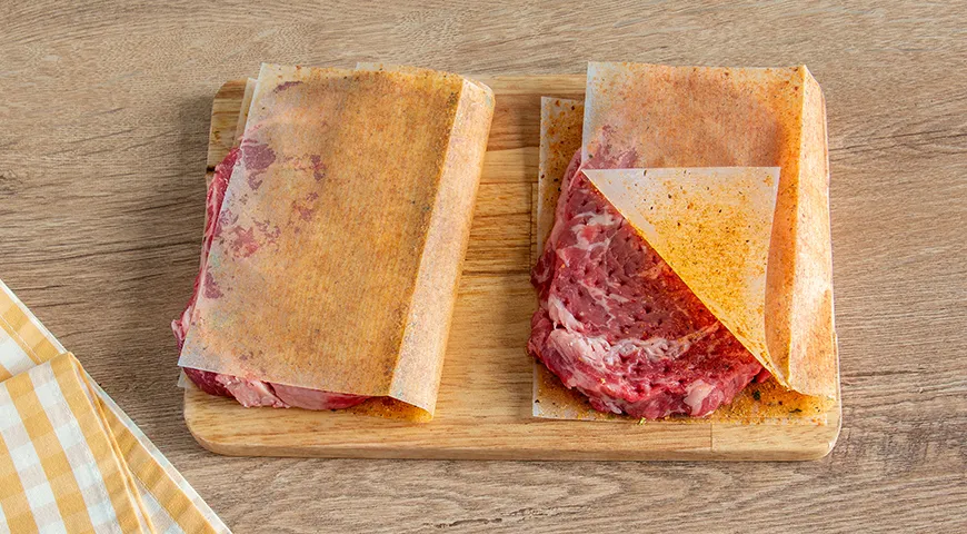 Сочное мясо на сухой сковороде – как его приготовить