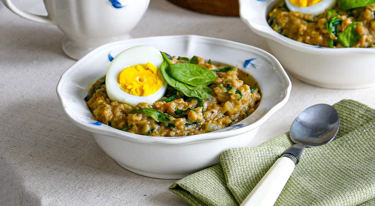 Рецепт овсянки с яйцом на курином бульоне