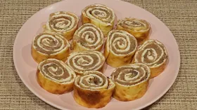 Яблочный рулет без муки и сахара