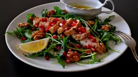 Рецепты с грецким орехом, гранатом и птицей