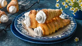 Трубочки с белковым заварным кремом