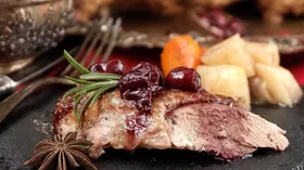 Рецепты с корицей, ягодами и птицей