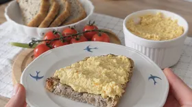 Нежный куриный паштет с овощами