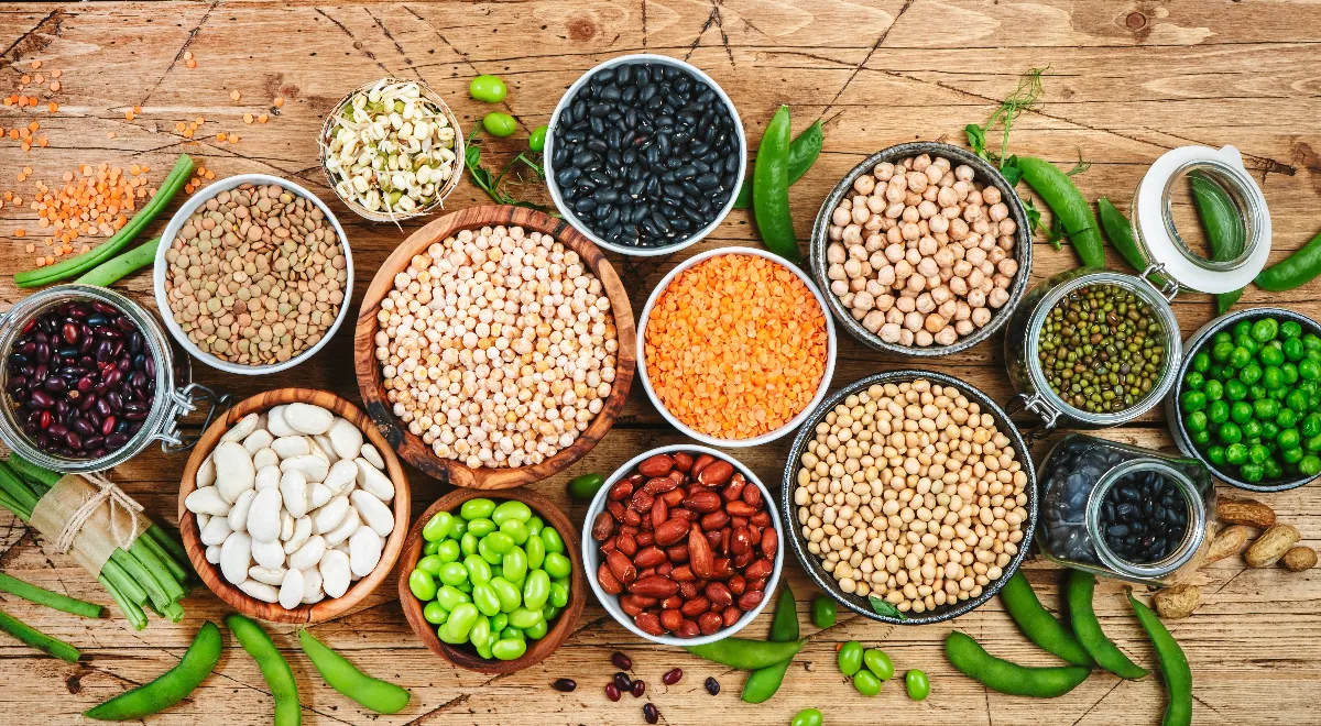 Никакого вздутия! Гастроэнтеролог назвал 5 правил приготовления бобовых