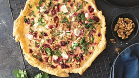 Рецепты со свёклой и сырами из козьего молока