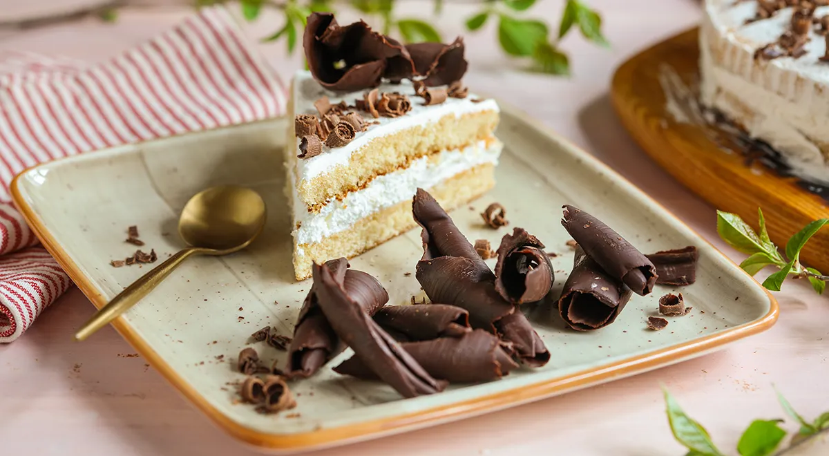 Как сделать шоколадные завитки: 4 простых способа для украшения десертов