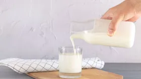 Стоит ли пить кефир вместо чая и кофе — мнение эксперта