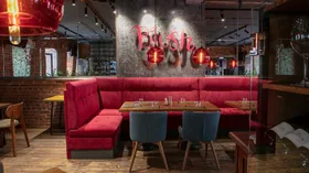 Blush Wine Bar на Сретенке: винный бар для девушек и не только