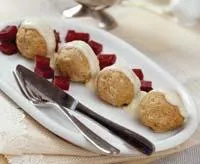 Шарики из рыбного фарша со свеклой и хреном