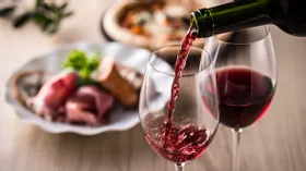 Фудпейринг: подбираем вино к сезонным продуктам февраля