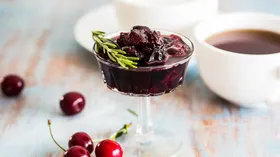 Рецепты с ягодами, мёдом и розмарином