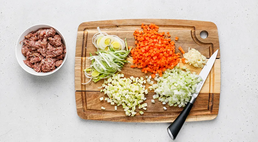 Булгур с тушенкой