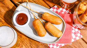 Корн-доги в пивном кляре